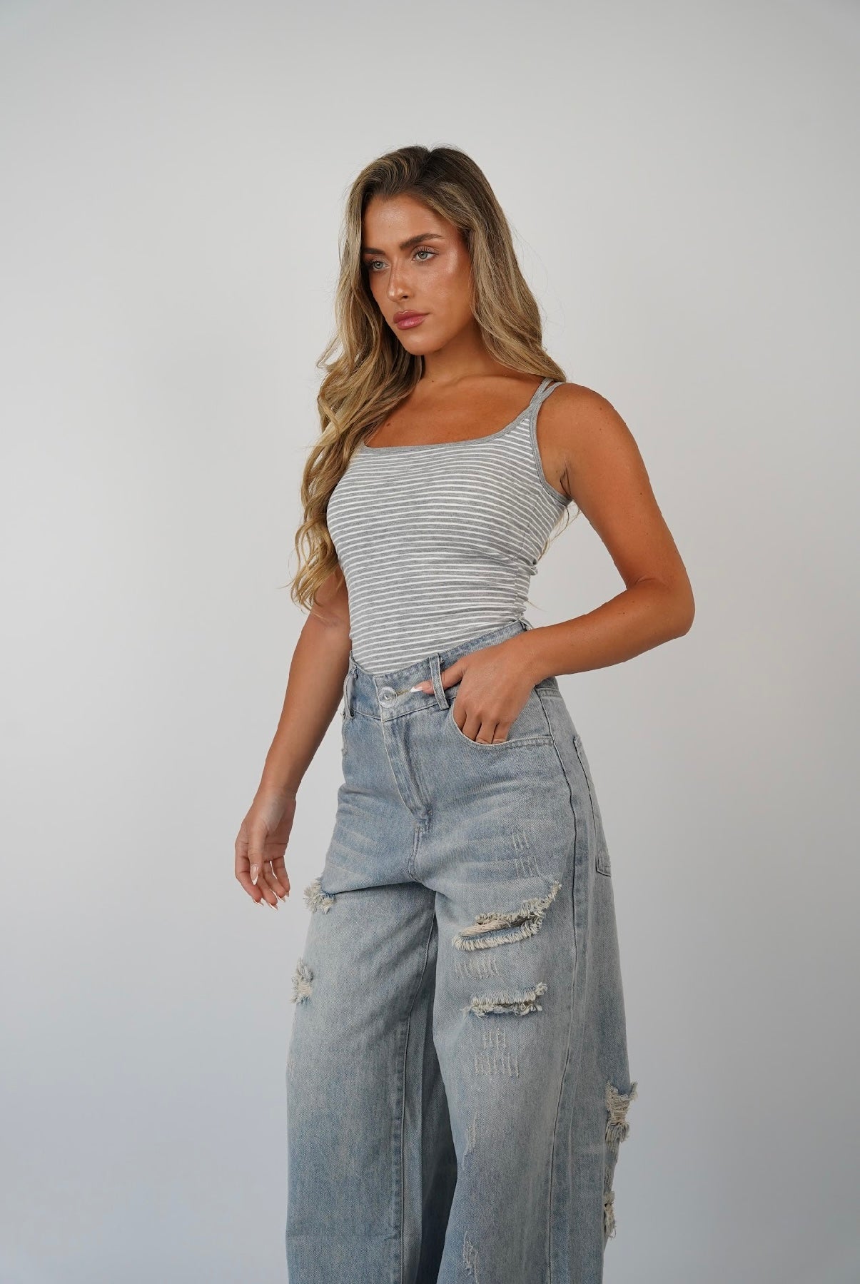 Logan Ripped Jeans