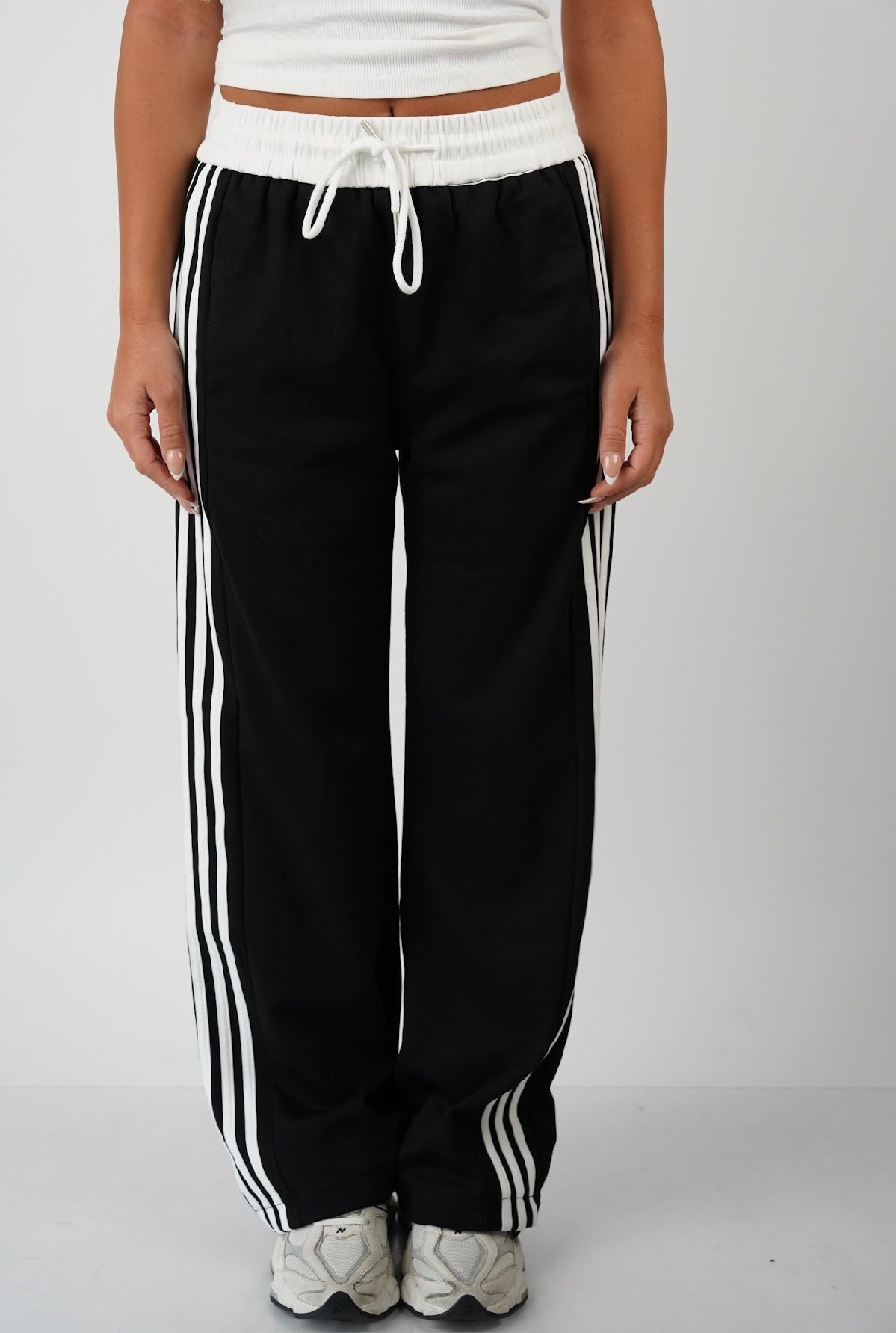Max Side Stripe Pants