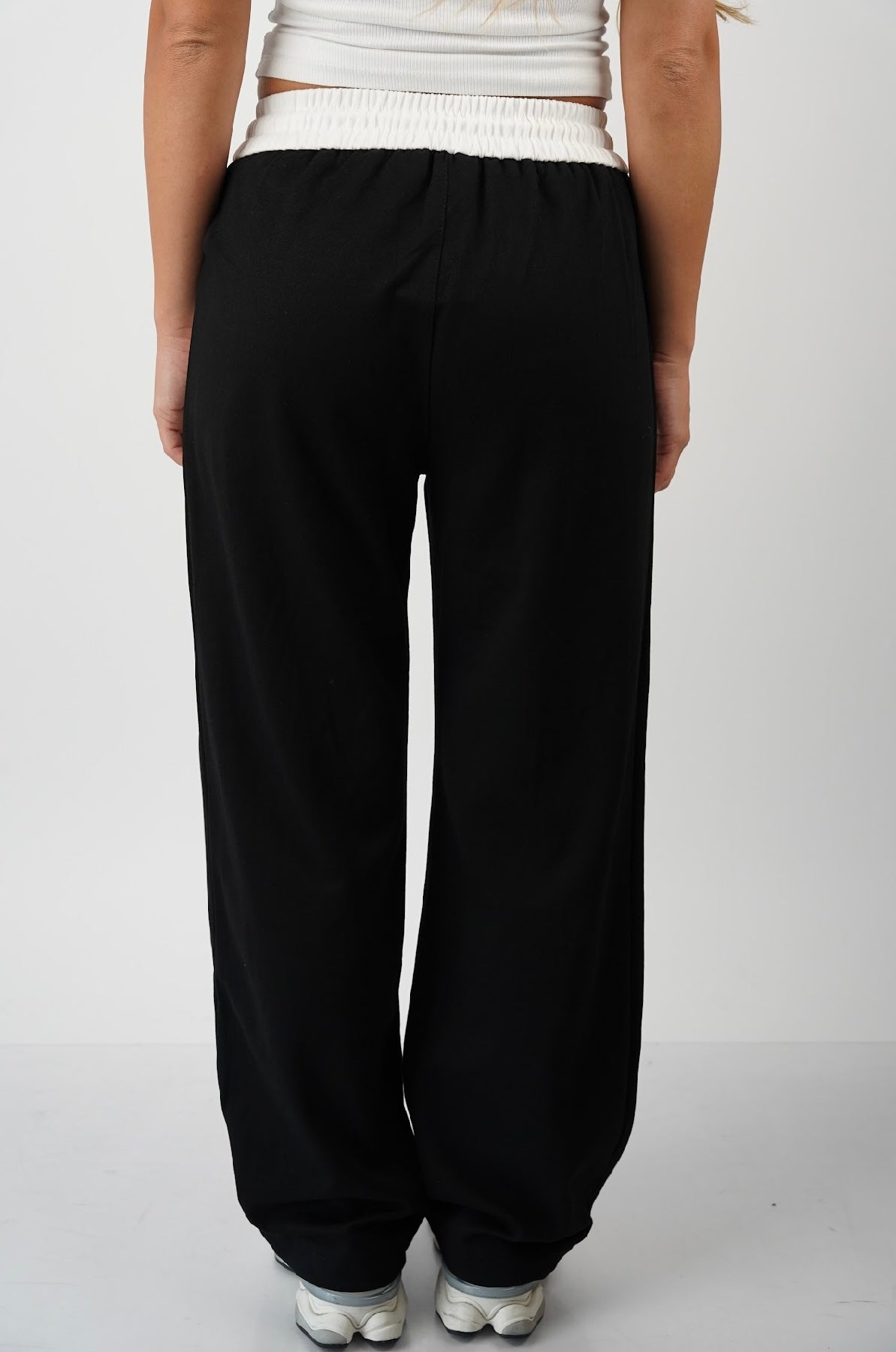 Max Side Stripe Pants