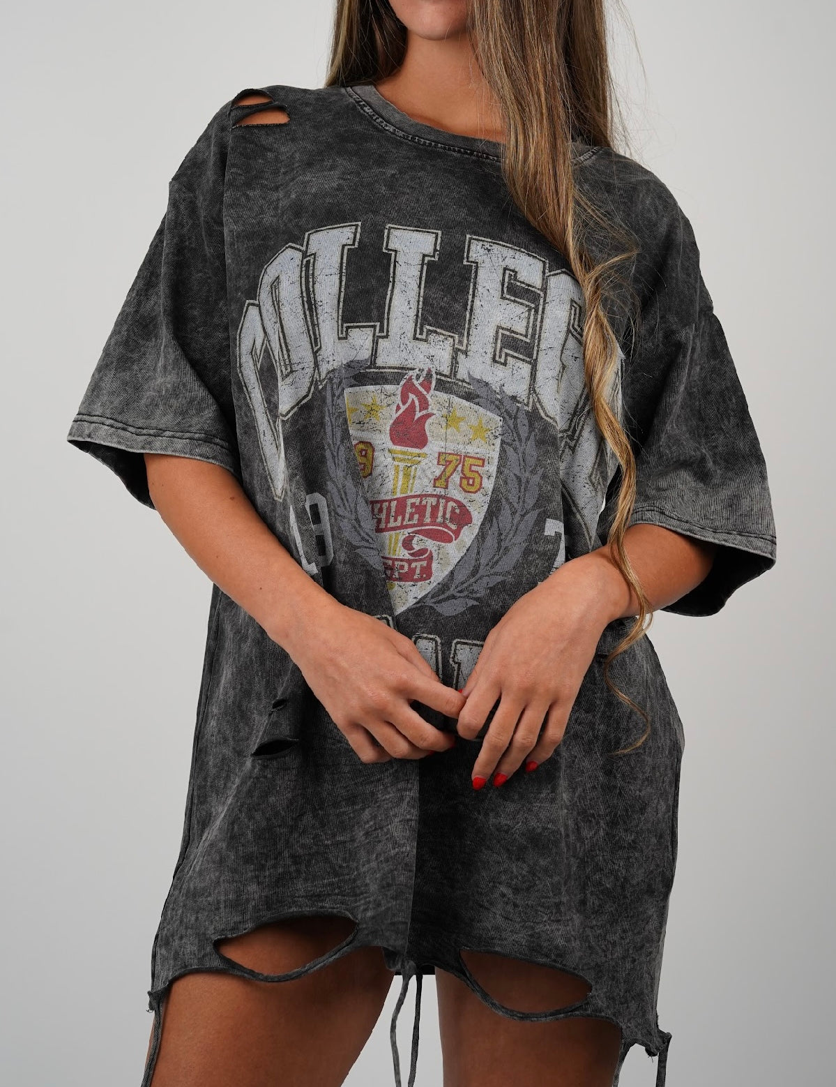 1975 Ripped Oversized T Shirt