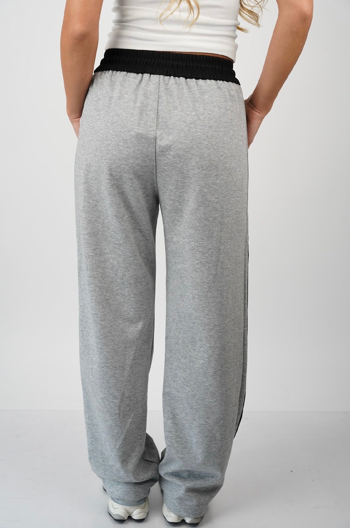 Max Side Stripe Pants