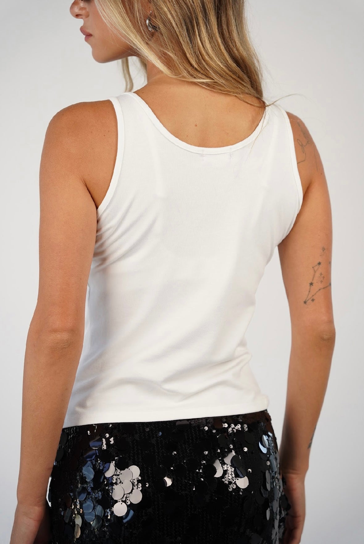 גופיית בייסיק ביאנקה