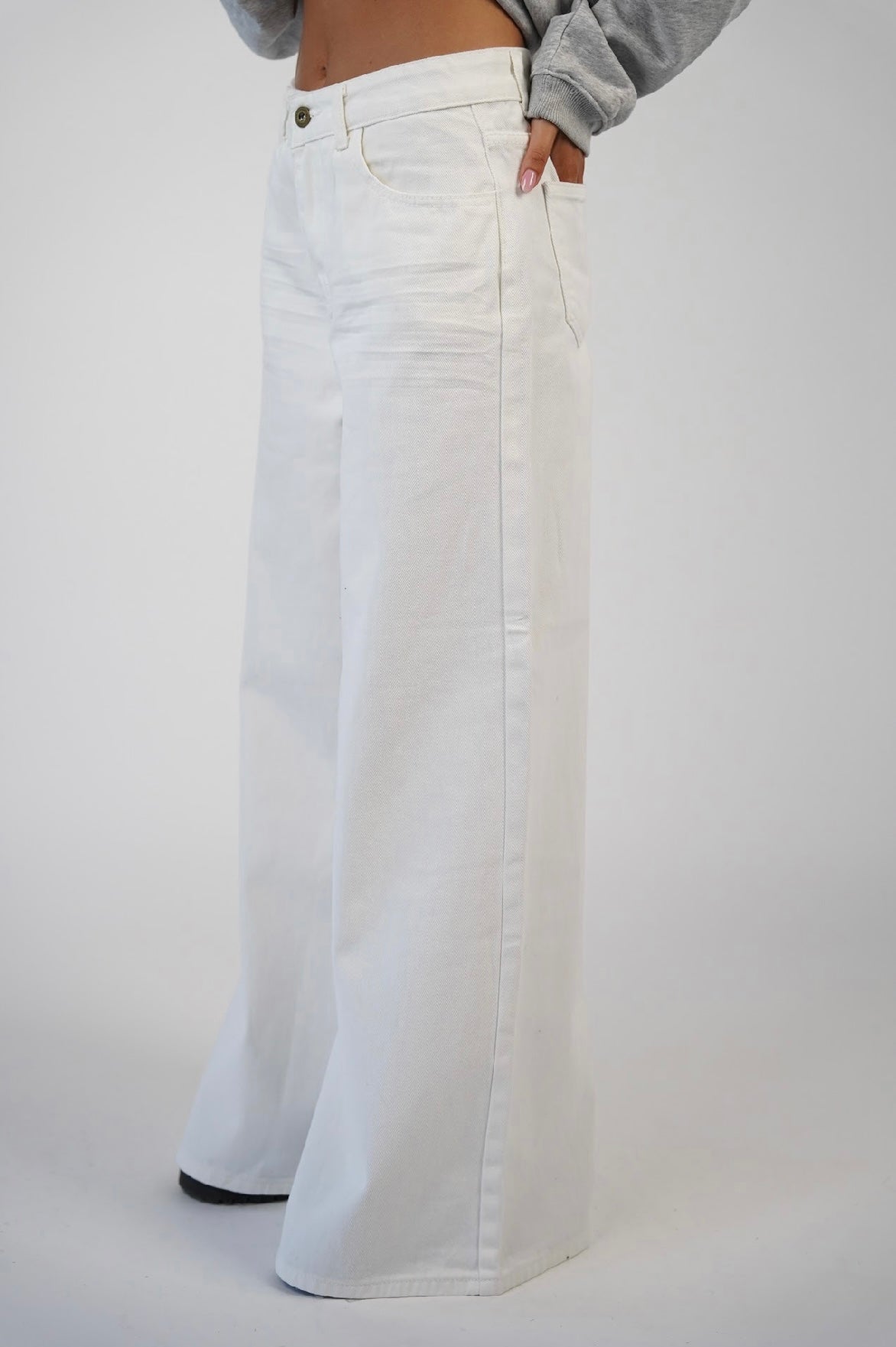 ג׳ינס אוברסייז ראיין