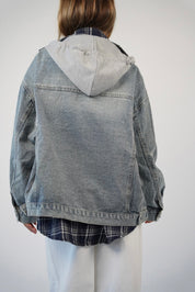 ג׳קט ג׳ינס עם כובע בד דילן