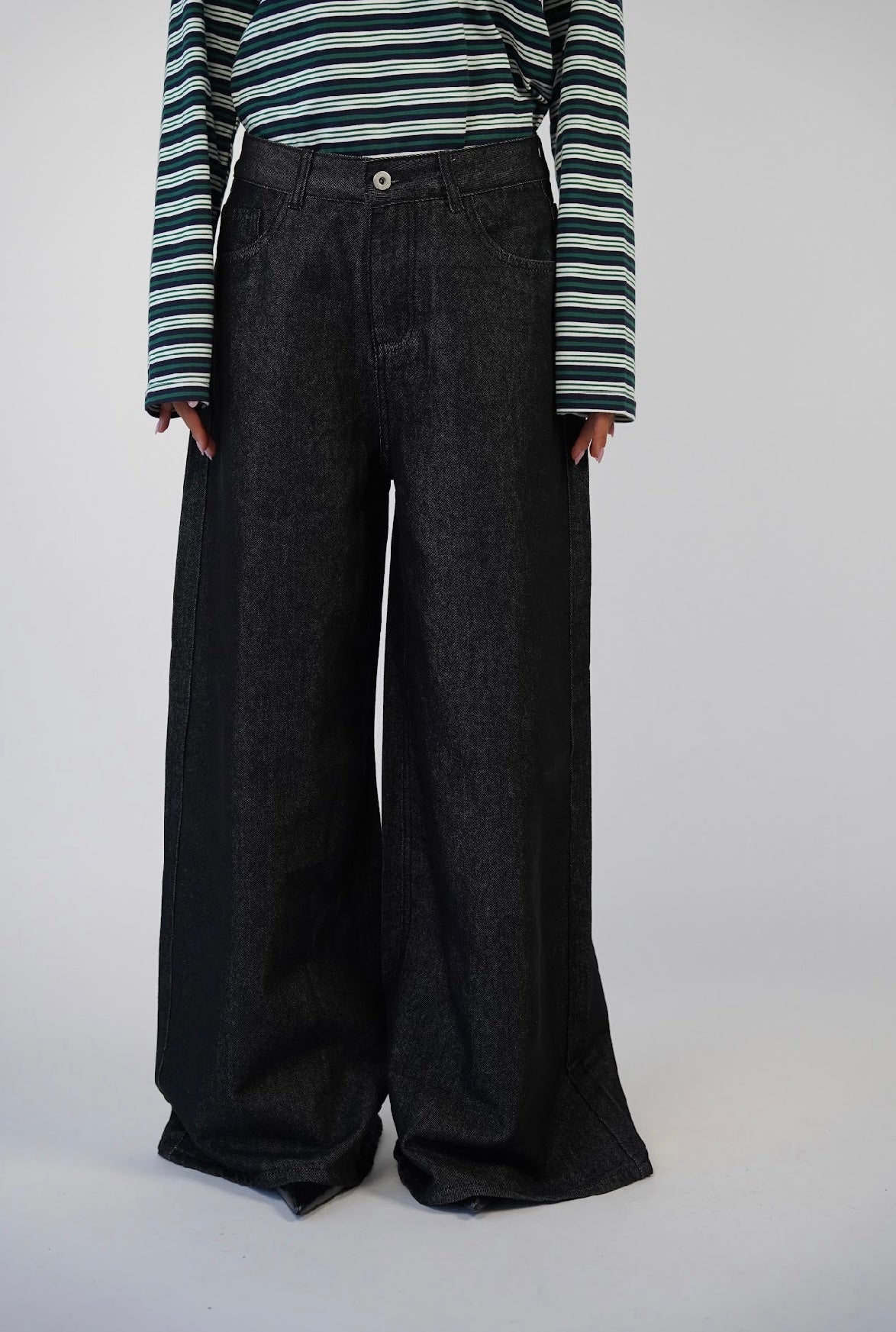 ג׳ינס אוברסייז ג׳וזף