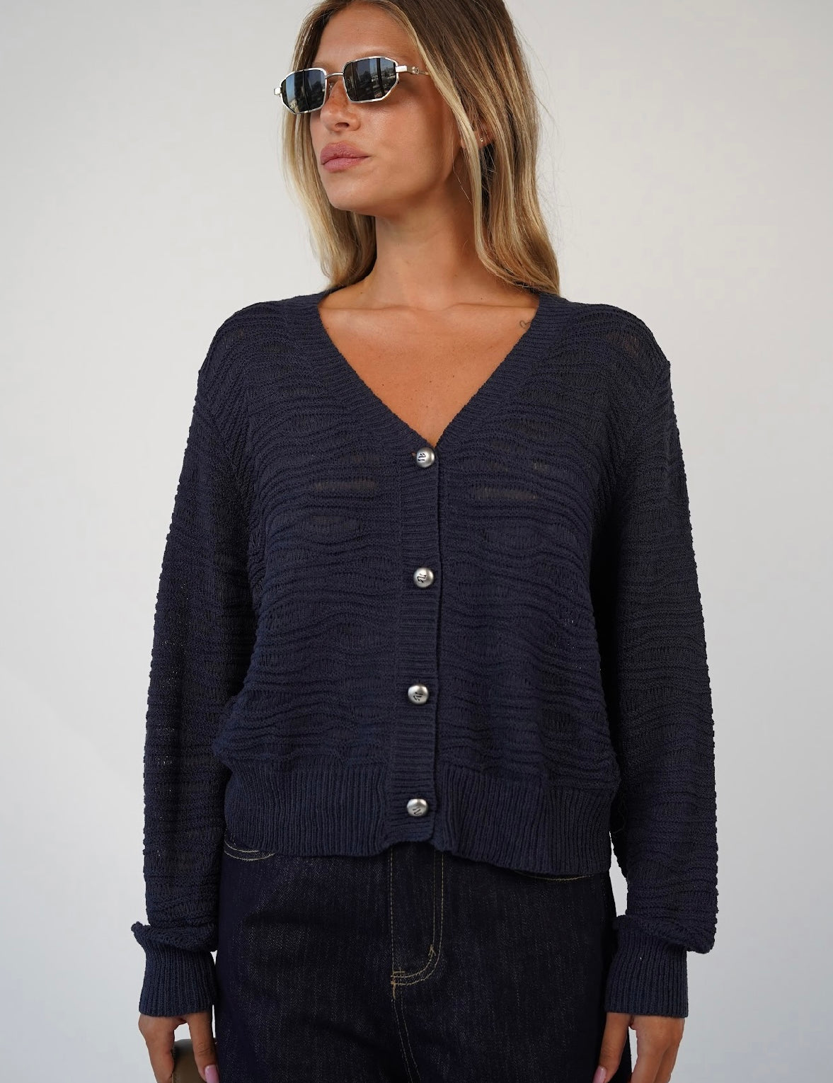 סריג כפתורים קמילה