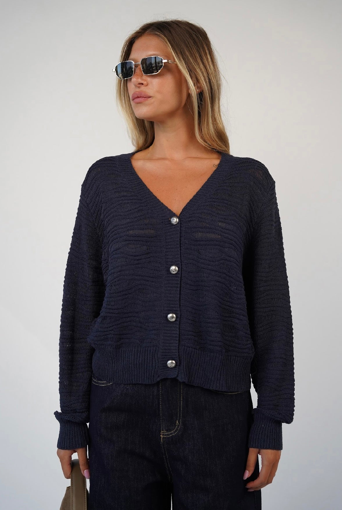 סריג כפתורים קמילה