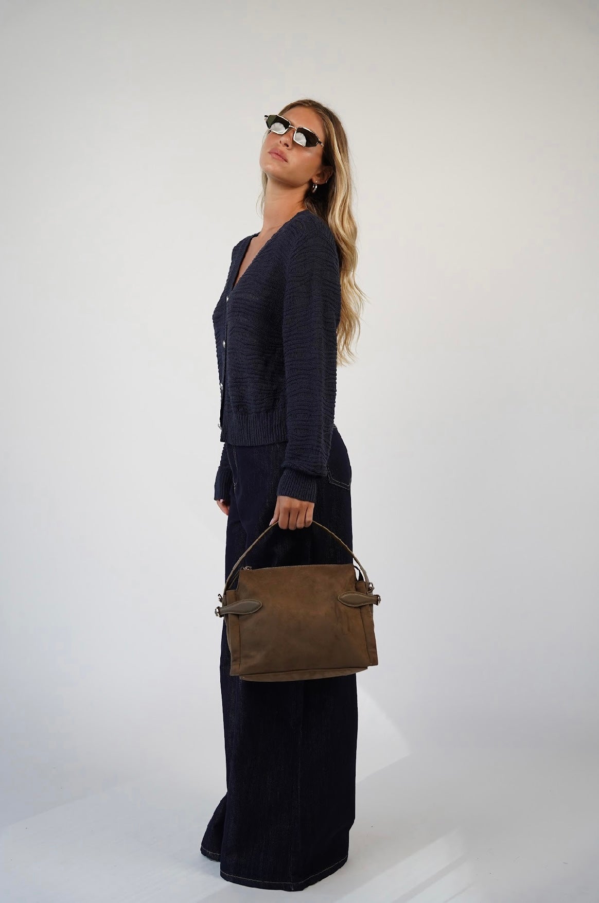 סריג כפתורים קמילה