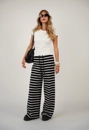 חולצת בייסיק שרוול קצר ויקי