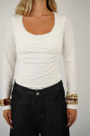 חולצת גימור פרחוני סטייסי