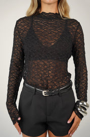 חולצת תחרה מגי