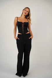 גופיית קשירות נטלי