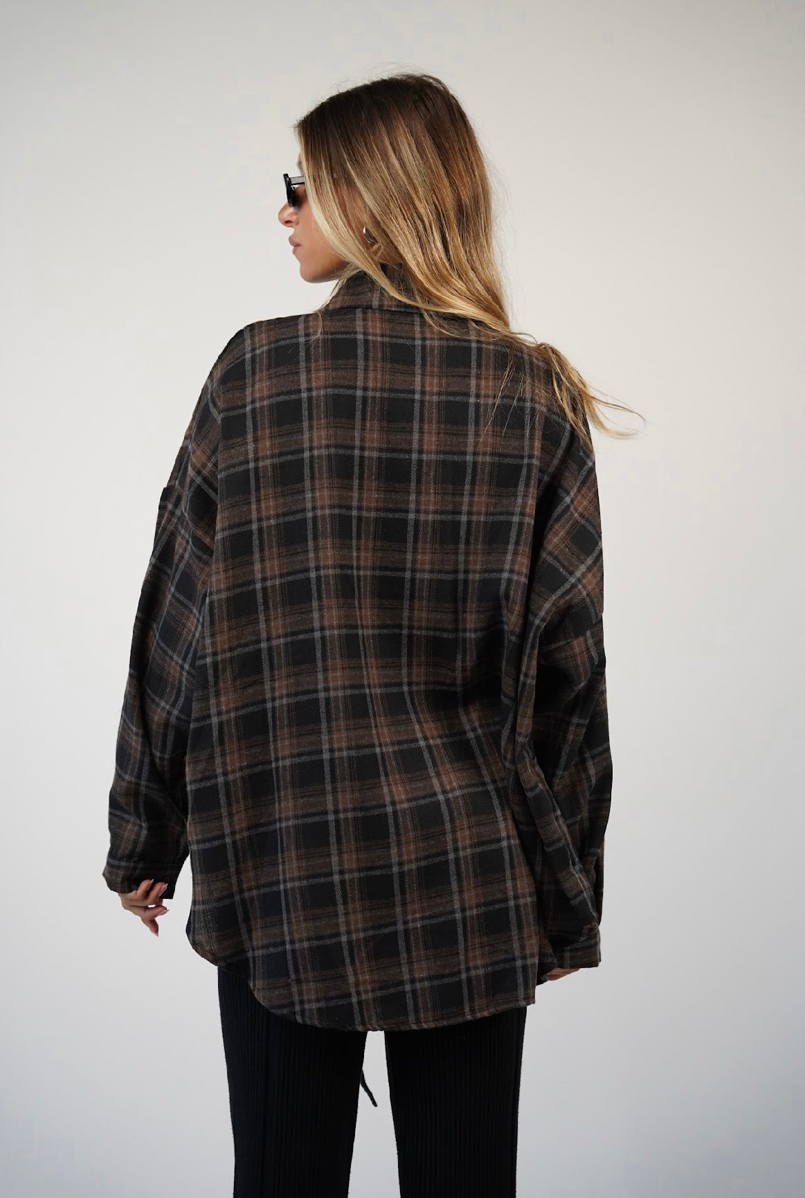 חולצה מכופתרת משבצות לוסיה