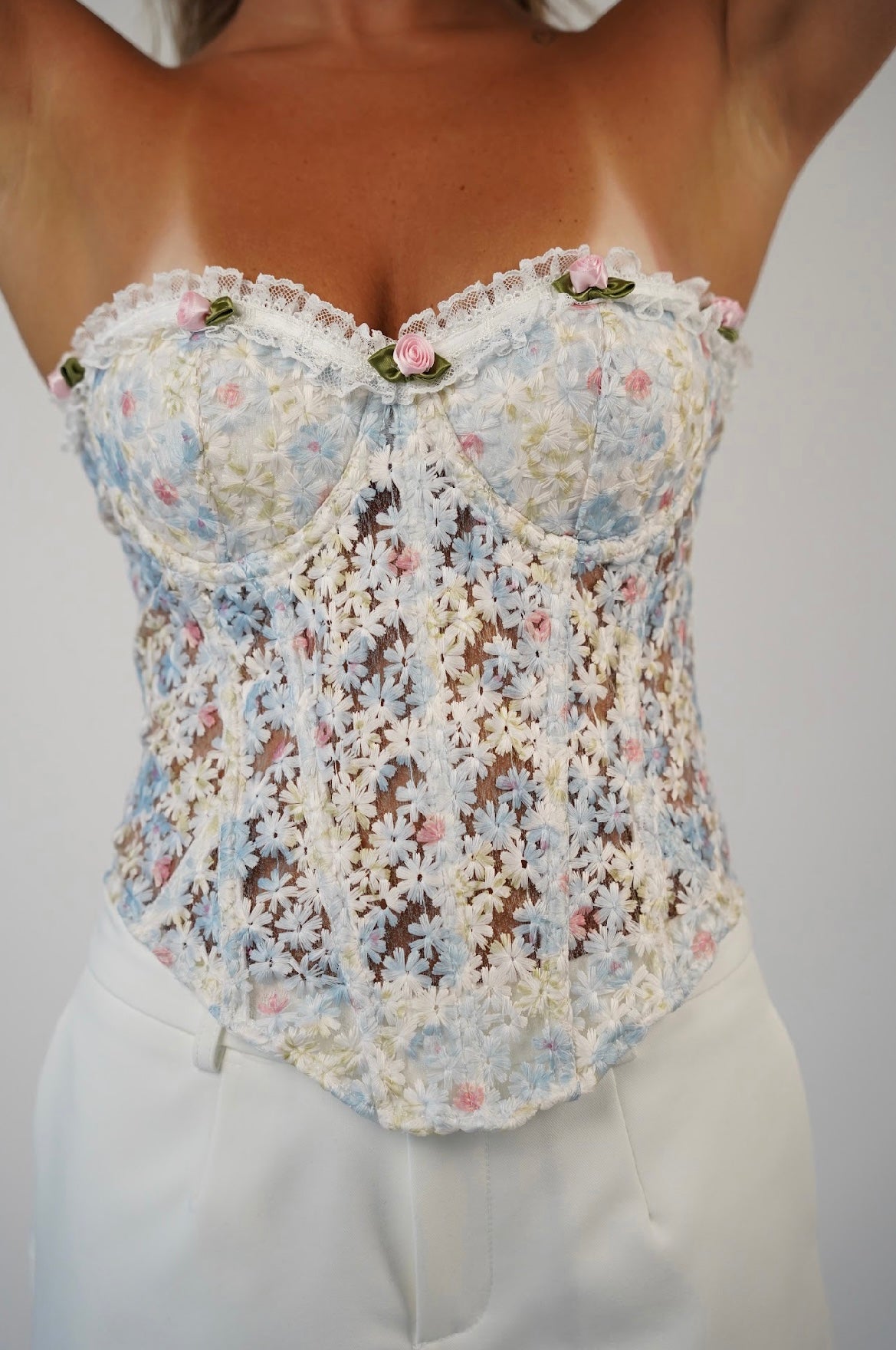 מחוך סטרפלס פרחוני ברוק