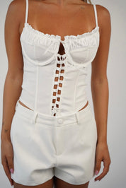 גופיית קשירות נטלי